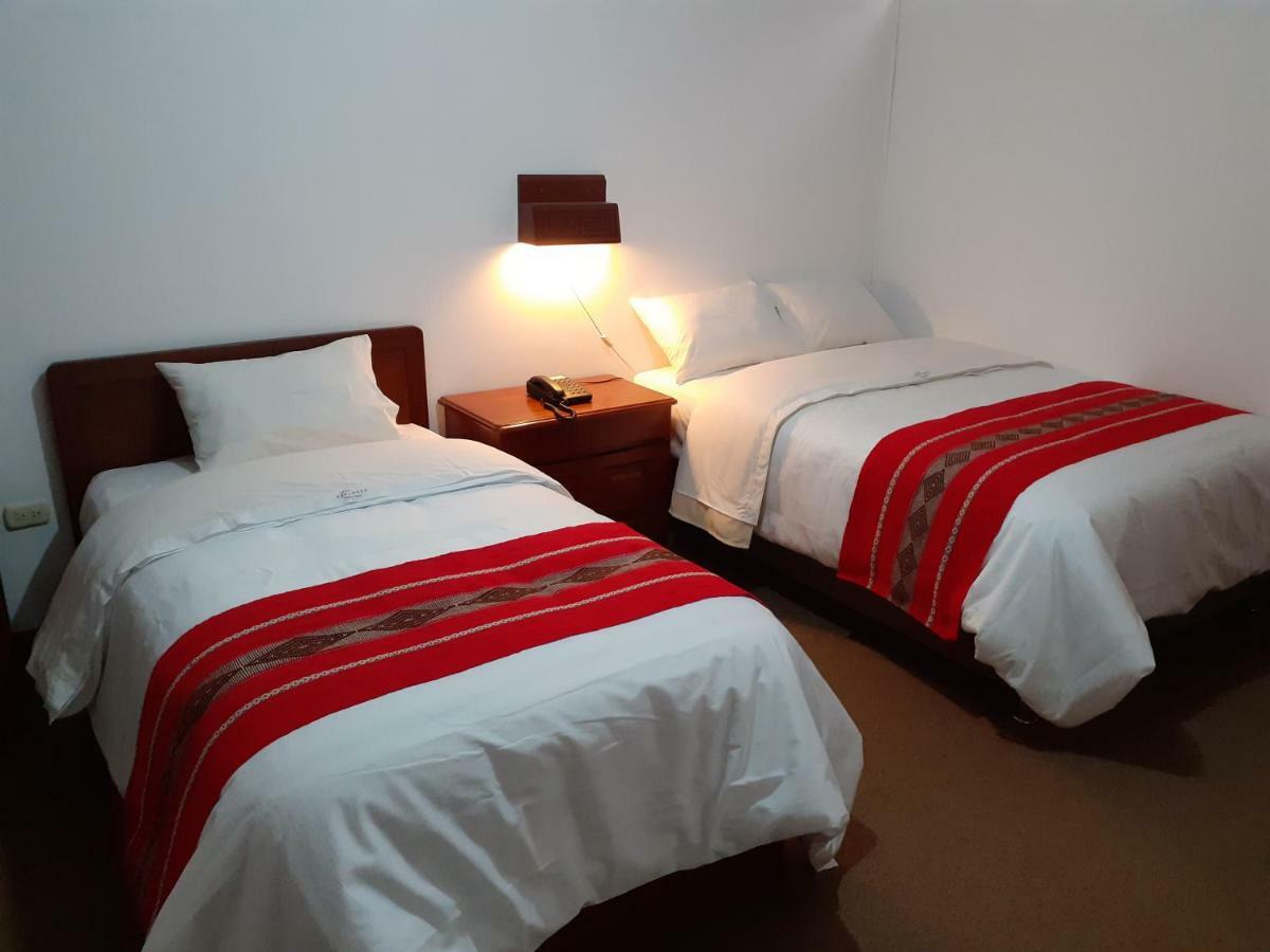 Explorer Deluxe Hotel شاشابوياس المظهر الخارجي الصورة