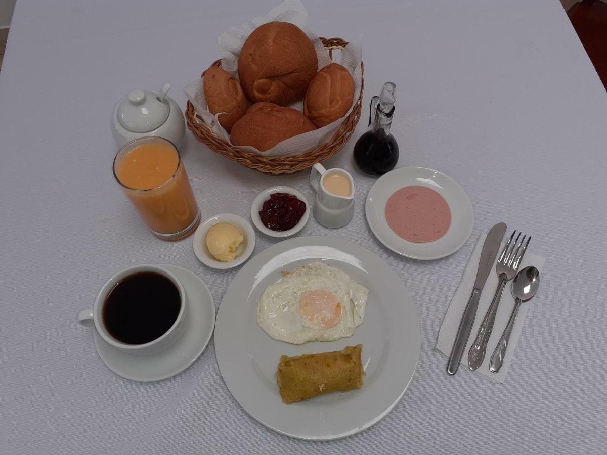 Explorer Deluxe Hotel شاشابوياس المظهر الخارجي الصورة