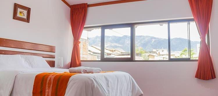 Explorer Deluxe Hotel شاشابوياس المظهر الخارجي الصورة